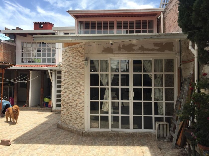 venta Casa en San Lorenzo Tepaltitlán Centro, Toluca (283572--367)-  
