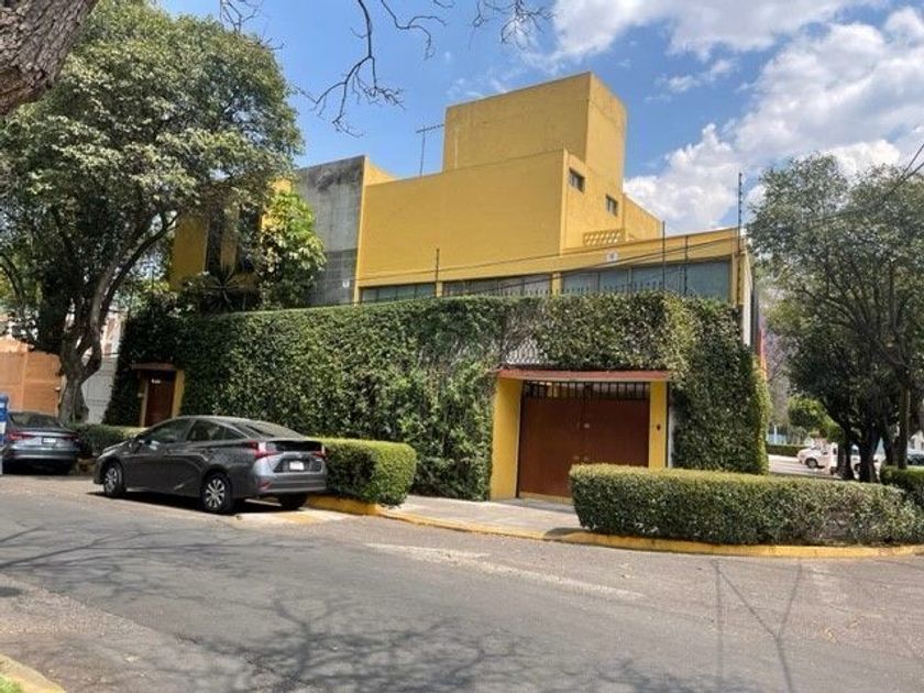 venta Casa en Churubusco Country Club, Coyoacán, CDMX (EB-NA2672s)-  