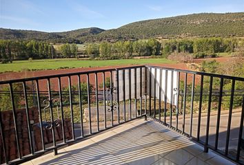 Piso en  Torres De Albarracin, Teruel Provincia