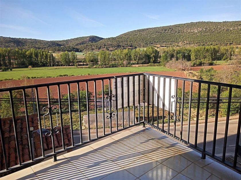 Piso en venta Torres De Albarracin, Teruel Provincia