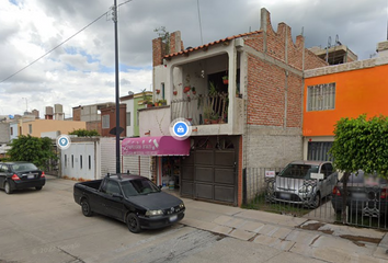 Casa en  Calle Del Ocaso 309-343, Fraccionamiento Nuevo Amanecer, León, Guanajuato, 37299, Mex