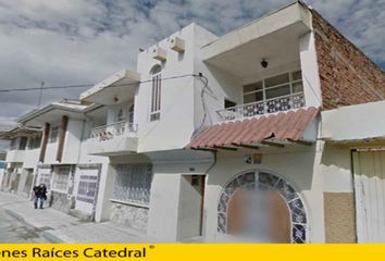 Casa en  San Blas, Cuenca