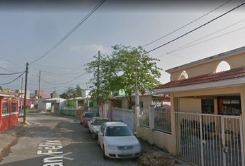 Casa en  Calle San Félix 2-10, San Miguel Arcángel, Nanchital De Lázaro Cárd Del Río, Veracruz De Ignacio De La Llave, 96360, Mex