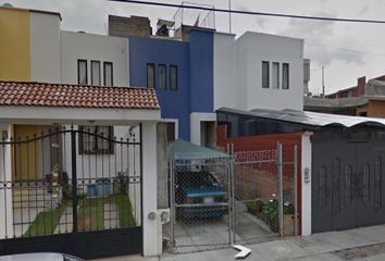 Casa en fraccionamiento en  Calle Framboyán 215, Conjunto Hab Colinas Del Sol, Morelia, Michoacán De Ocampo, 58253, Mex
