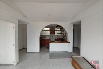 Apartamento en Calle 10c, Estambul, Comuna La Macarena, Perímetro Urbano Manizales, Manizales, Centrosur, Caldas, Rap Del Agua Y La Montaña, 176001, Colombia