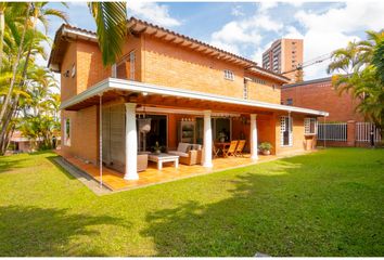 Casa en  Poblado, Medellín