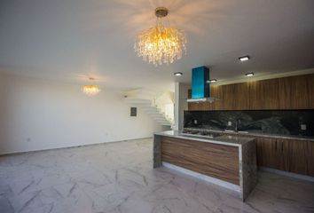 Casa en condominio en  Paseo Del Nocturno 4097, Conjunto Habitacional Lomas Altas, Zapopan, Jalisco, 45128, Mex