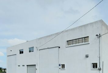 Nave en  Aeropuerto Internacional Lic. Adolfo López Mateos, Toluca, México, Mex