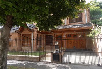 Casa en  Castelar, Partido De Morón