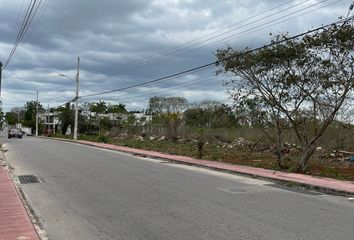 Lote de Terreno en  Calle 47, Leandro Valle, Mérida, Yucatán, 97143, Mex