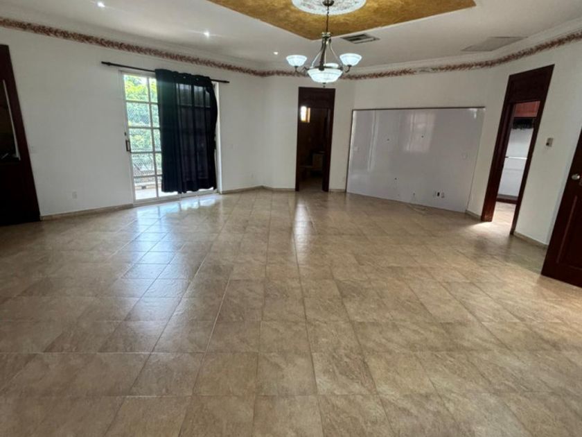 House for rent in Cali