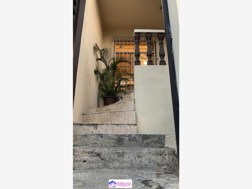 venta Casa en Unidad Modelo, Monterrey, Monterrey (MX19-GZ4969)