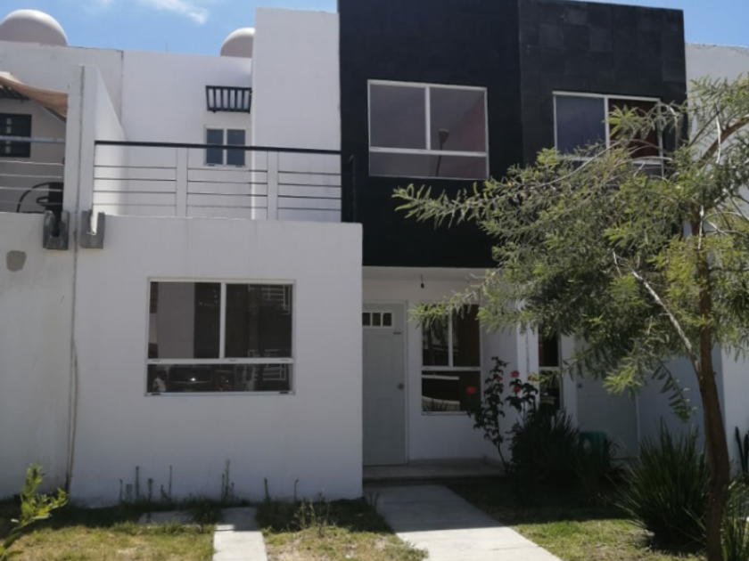 venta Casa en Sierra Nogal, León (EB-EV5827s)