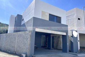 Casa en  Calle Los Galemes, El Barrial, Santiago, Nuevo León, 67303, Mex