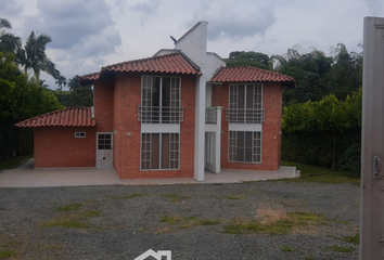 Casa en  R566+wg Pereira, Risaralda, Colombia