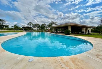 Lote de Terreno en  Yucatán Country Club, Mérida, Yucatán