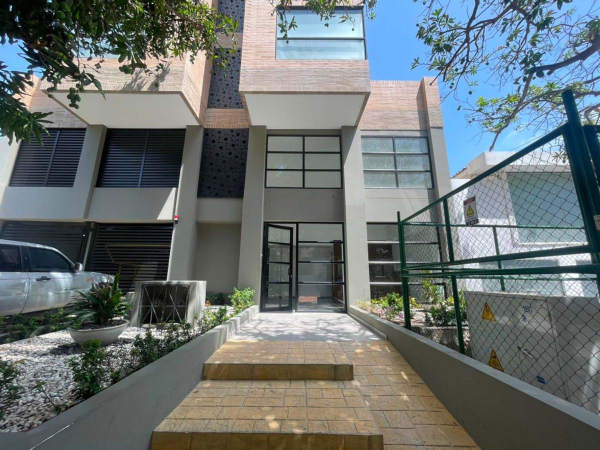 Apartamento en arriendo El Poblado (Localidad Río-Mar) en El Poblado