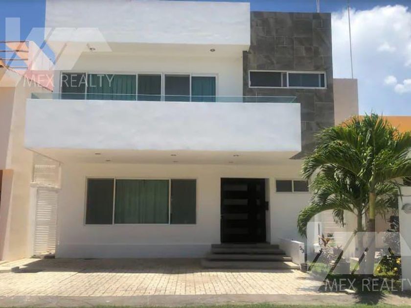 renta Casa en Playa del Carmen, Quintana Roo (CLAU107)