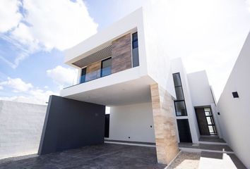 Casa en condominio en  Calle 20, Conkal, Yucatán, 97345, Mex