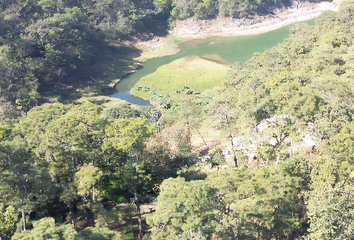 Lote de Terreno en  Avándaro, Valle De Bravo