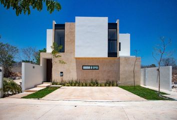 Casa en  Pueblo Cholul, Mérida, Yucatán