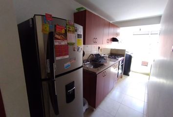 Apartamento en Loma De Los Bernal, Medellín