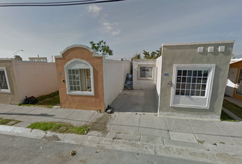 Casa en  Calle Haya, 67484, Cadereyta Jiménez, Nuevo León, Mexico