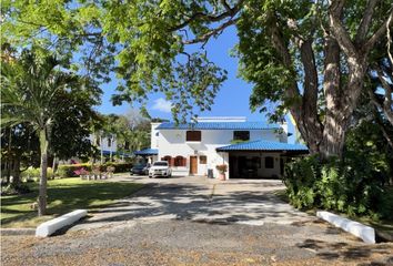 SE VENDE HERMOSA CASA EN PLAYA BLANCA