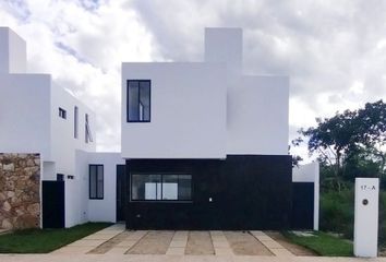 Casa en condominio en  Calle 20, Conkal, Yucatán, 97345, Mex