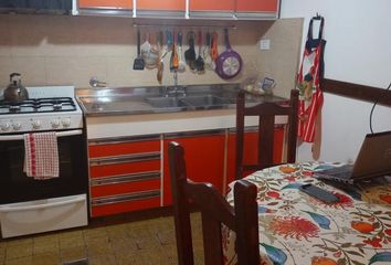 Ph de cuatro ambientes en venta en Haedo Sur