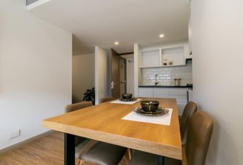 Apartment for rent in Santa María del Lago, Bogotá