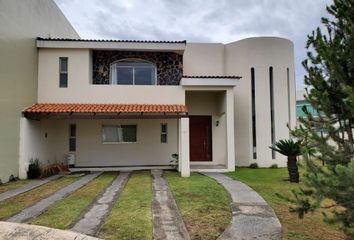 Casa en  Provenza Residencial, Tlajomulco De Zúñiga