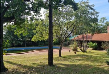 Casa en  Los Troncos, Resistencia