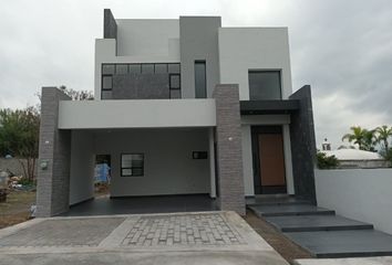 Casa en  Valle De Cristal, Monterrey