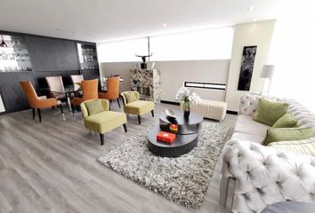Apartment for rent in Santa Barbara Norte, Bogotá