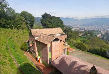 Villa-Quinta en  Envigado, Antioquia