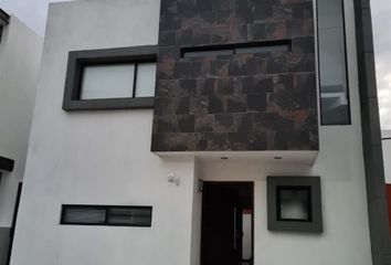 Casa en condominio en  Bolaños, Santiago De Querétaro, Municipio De Querétaro