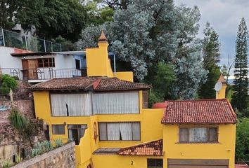 Casa en  Calle Valle De Maravatío, Valle Quieto, Morelia, Michoacán De Ocampo, 58066, Mex