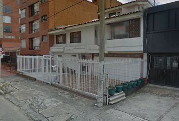 Casa en  Santa Paula, Bogotá