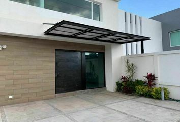 Casa en  Calle Lago Yalahan 22-256, Fraccionamiento Cumbres Del Lago, Querétaro, 76230, Mex