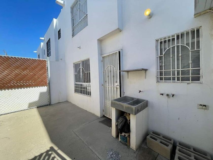 renta Casa en Insurgentes, Tijuana, Tijuana (EB-MW1957r)