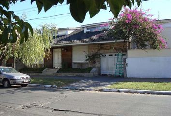 Casa en  Bernal, Partido De Quilmes