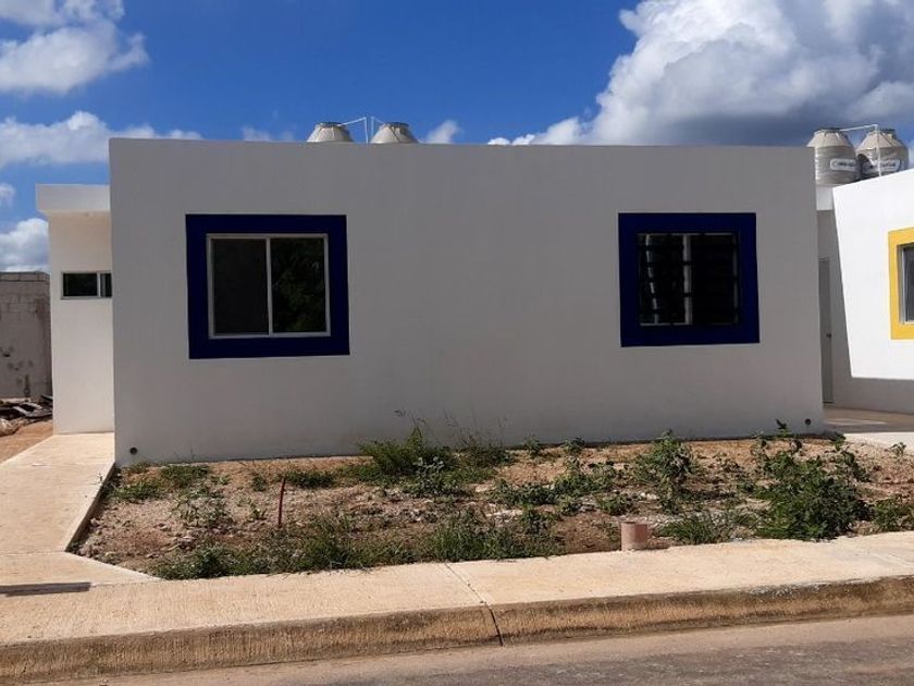 venta Casa en Umán, Yucatán (EB-GK9804s)