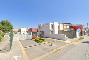 11 habitacionales en venta en Fraccionamiento Parques Santa Cruz Del Valle,  San Pedro Tlaquepaque 