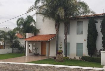 Condominio horizontal en  Vista Real, Corregidora, Corregidora, Querétaro
