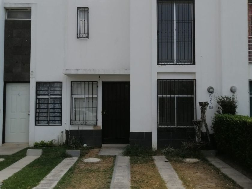 renta Casa en La Moraleja, Zapopan, Jalisco (485968--310)