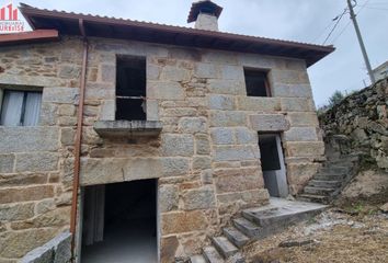 Chalet en  Mugares, Orense Provincia