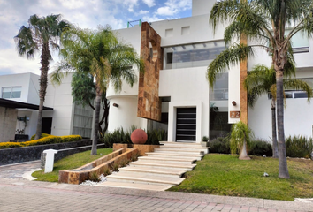 Casa en condominio en  Carretera San Luis Potosí-querétaro 9850-9850, Fraccionamiento Jurica, Querétaro, 76100, Mex