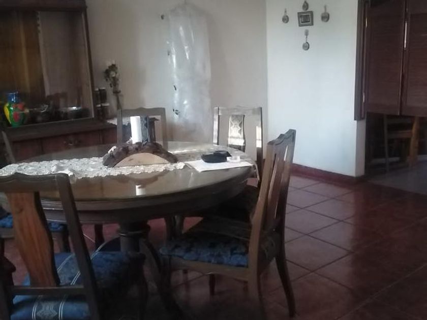 venta Casa en Bosques del Peñar, Pachuca de Soto (CHO4495926)