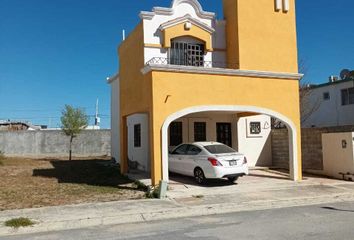Casa en fraccionamiento en  Calle Girasoles 605, Fracc Res Hacienda Las Flores, Ciénega De Flores, Nuevo León, 65550, Mex
